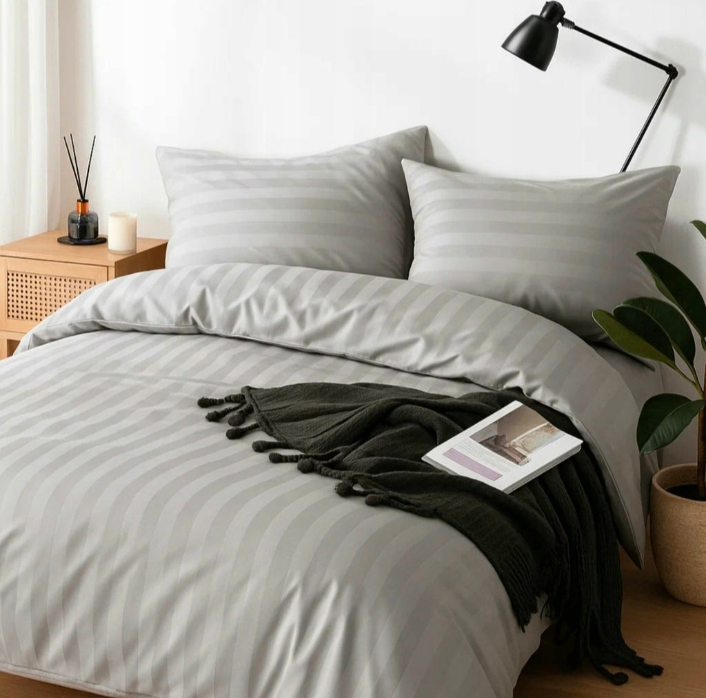 Grau - Elegantes Satin