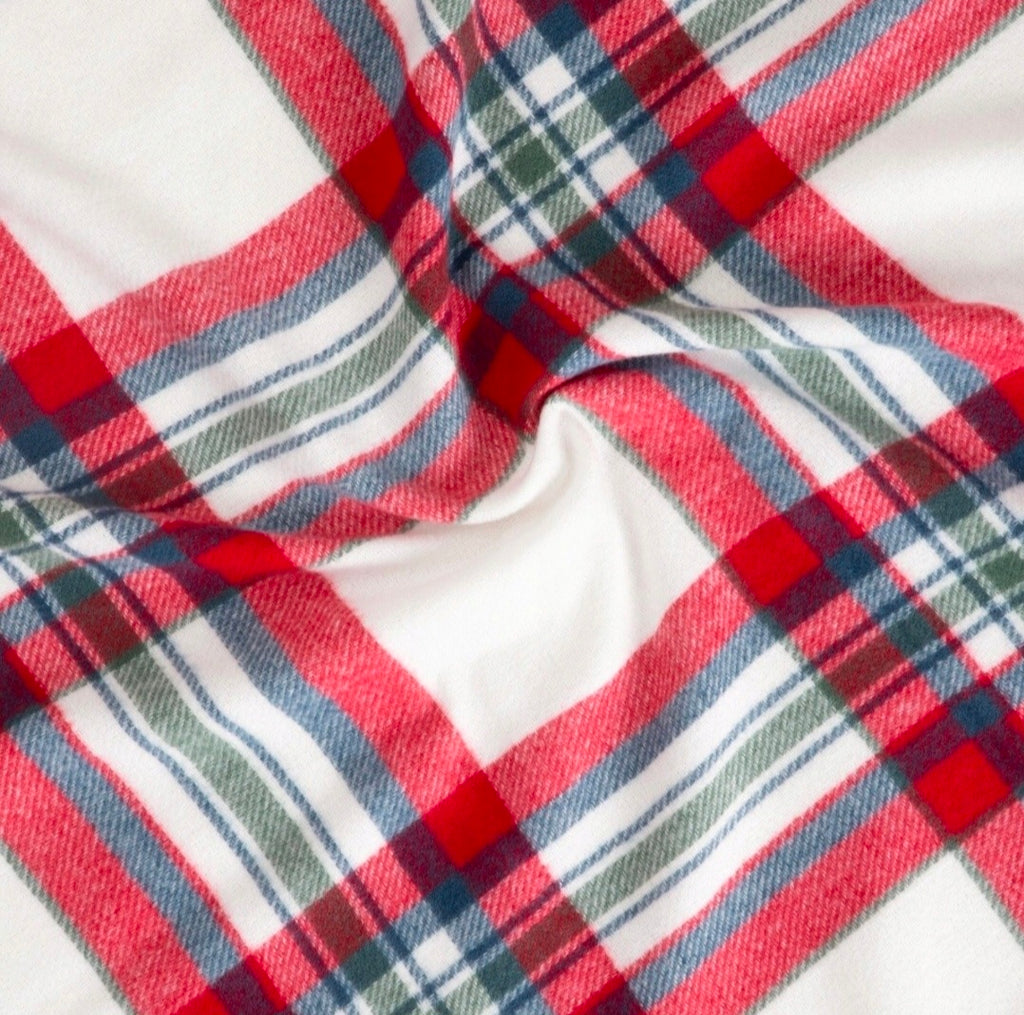 Kuscheldecke im rot-karierten Design – 150×200 cm