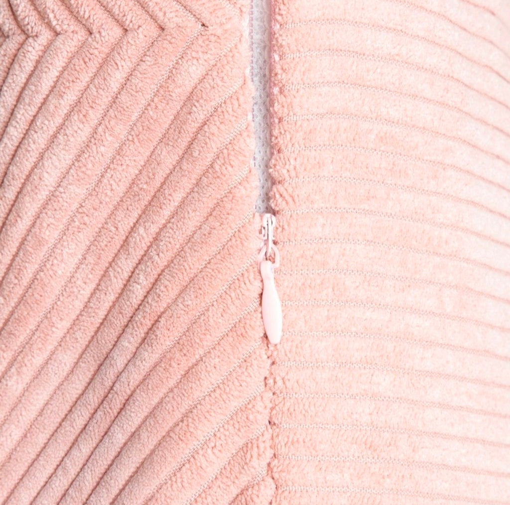 Deko-Kissen Soft Coral Lines – 45×45 cm – Homla